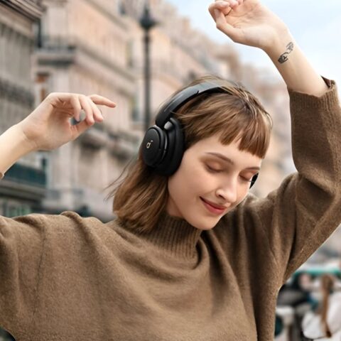 Noise Cancelling Headphones with Hi-Res Sound